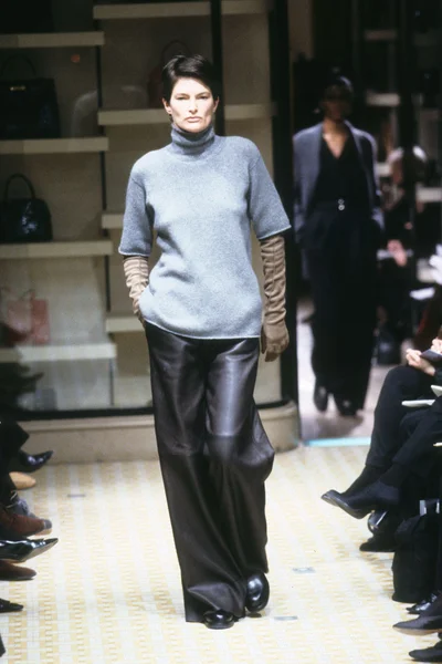 Look 25